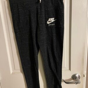 Kids Nike slacks